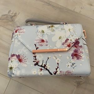 Ted baker multiwear bag